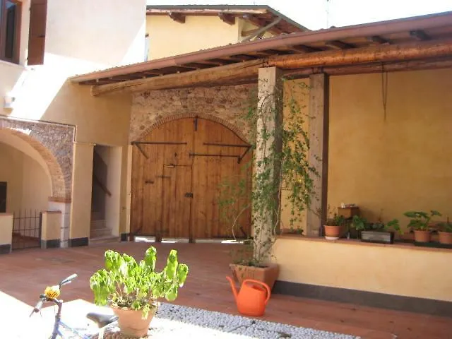 Residence L'Oliveto Garden And Swimming Pool San Felice del Benaco